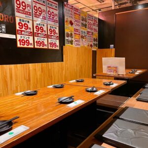 高田馬場店の店内風景。