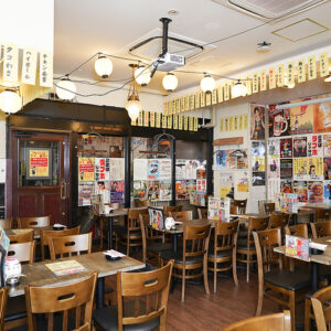 水道橋店の店内風景。