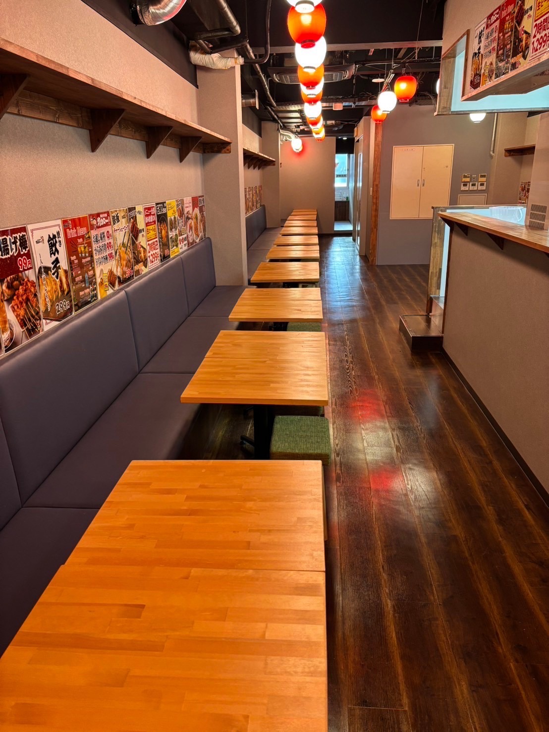 吉祥寺店の店内風景