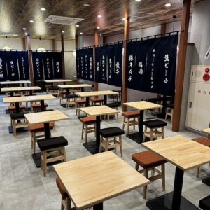 橋本店の店内風景